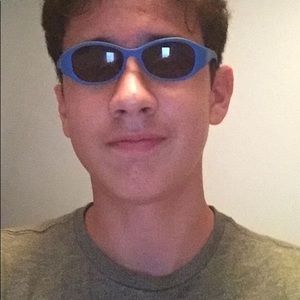 Meet your Posher, Lucas